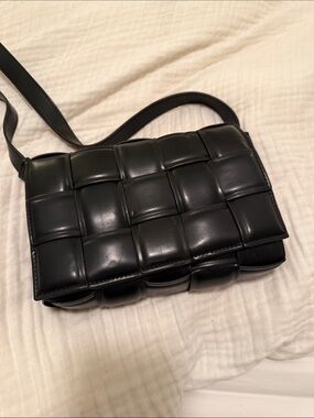 Amazon Woven Vegan Leather Crossbody Bag Black